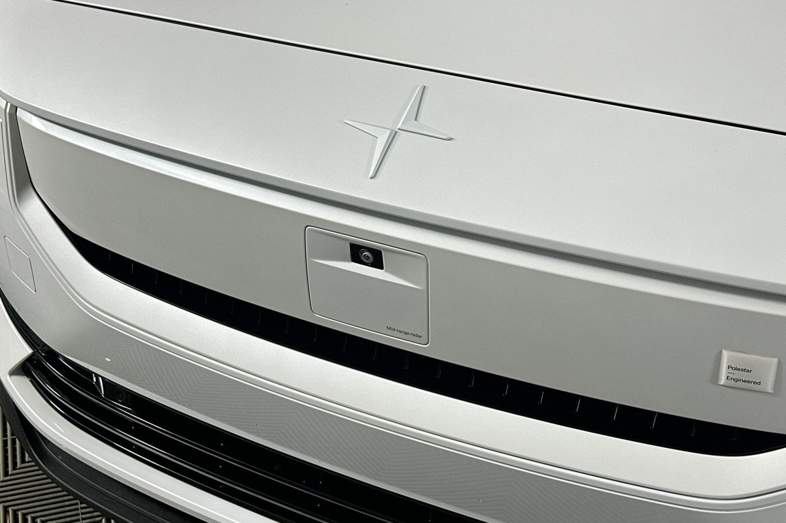 Used 2024 Snow Metallic Polestar Performance Plus image 13