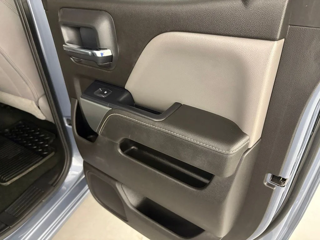 Used 2016 Gray Chevrolet LT image 46