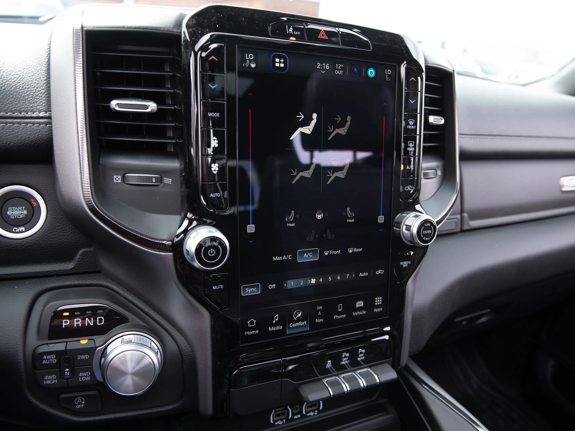 New 2026 Black RAM Sport* image 18