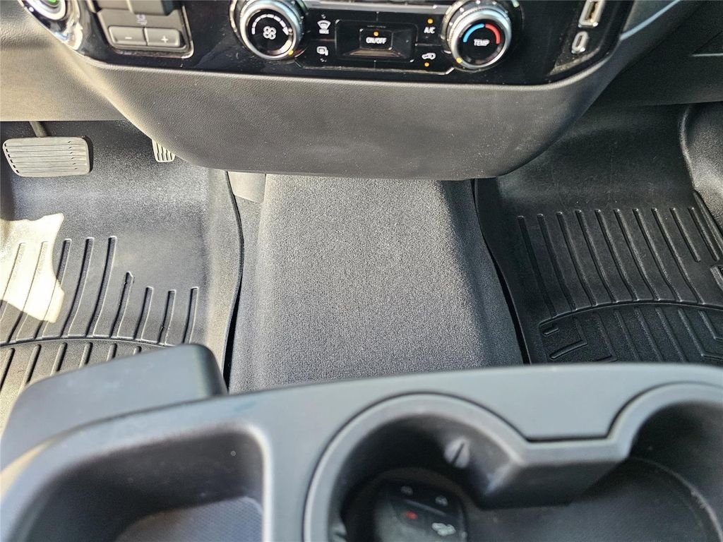Used 2026 Black GMC SLE image 27