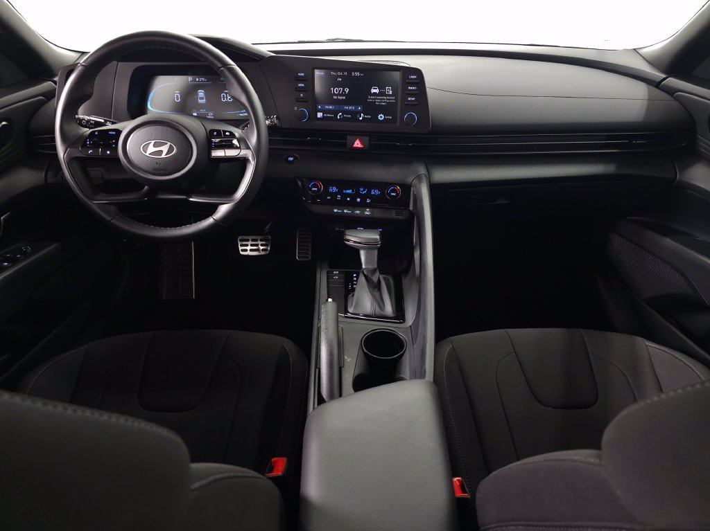 Certified Used 2025 Ecotronic Gray Hyundai SEL Sport image 13