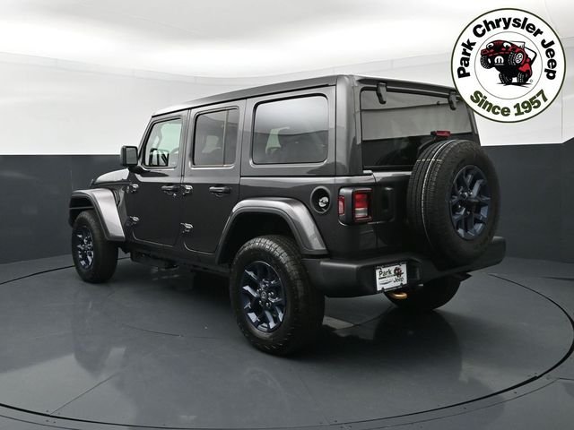 New 2026 Granite Crystal Metallic Clear-Coat Exterior Paint Jeep 85th Anniversary Edition image 4