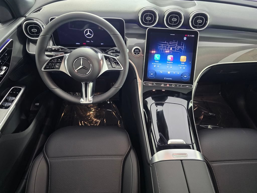 New 2026 Black Mercedes-Benz GLC 300 image 27