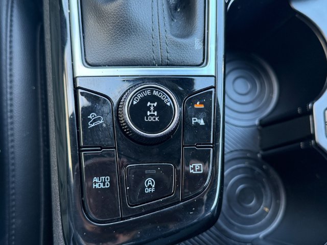 Certified Used 2024 White Kia X-Line image 24