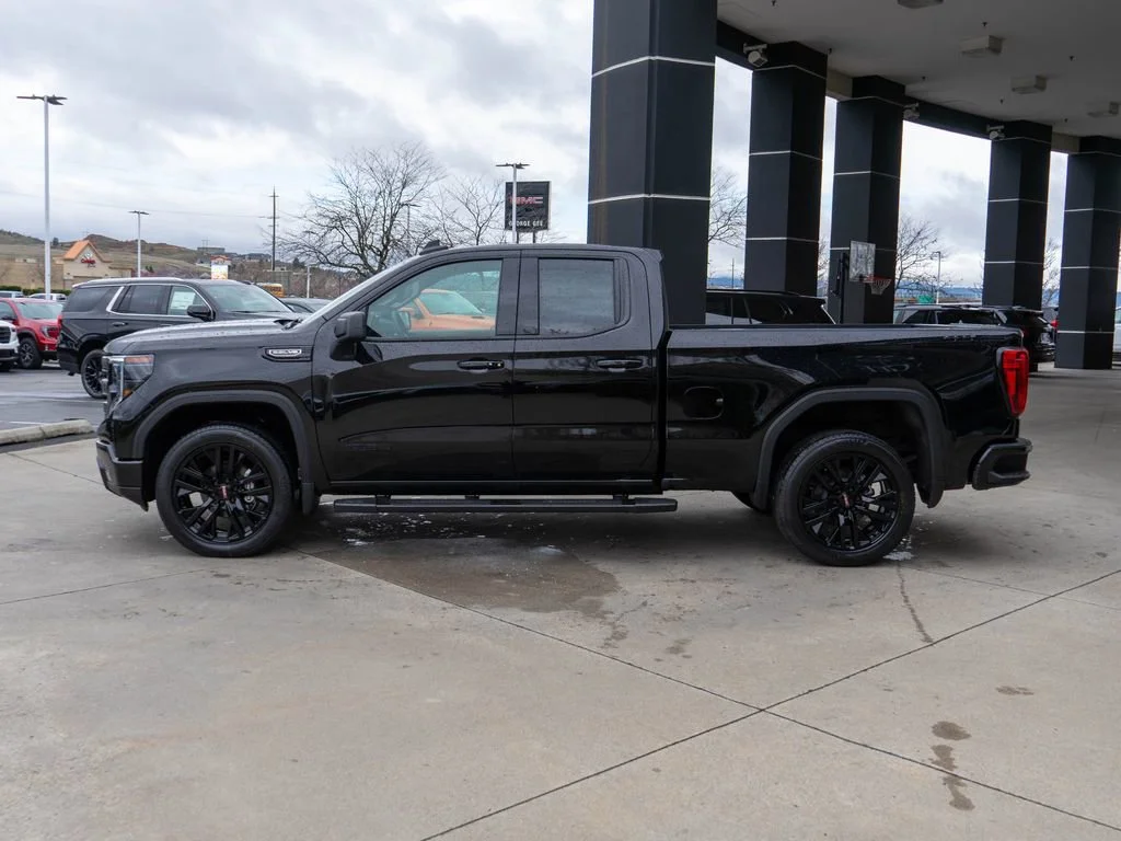 New 2026 Onyx Black GMC Elevation image 4
