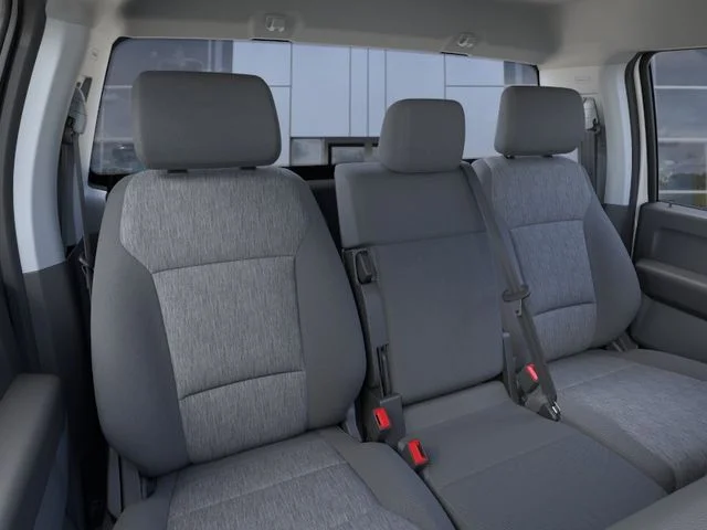 New 2026 Oxford White Ford XL image 10
