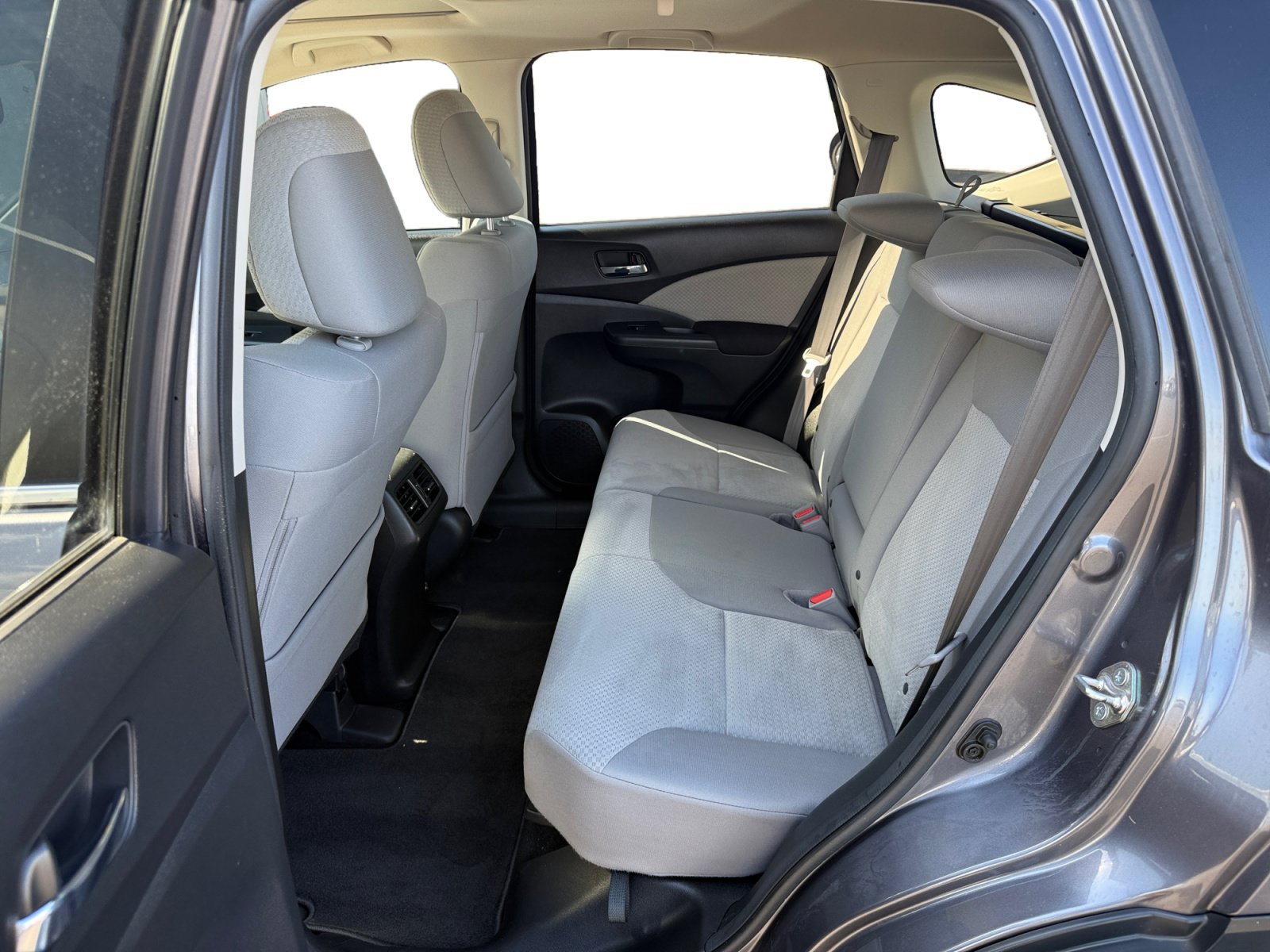 Used 2016 Modern Steel Metallic Honda EX image 16