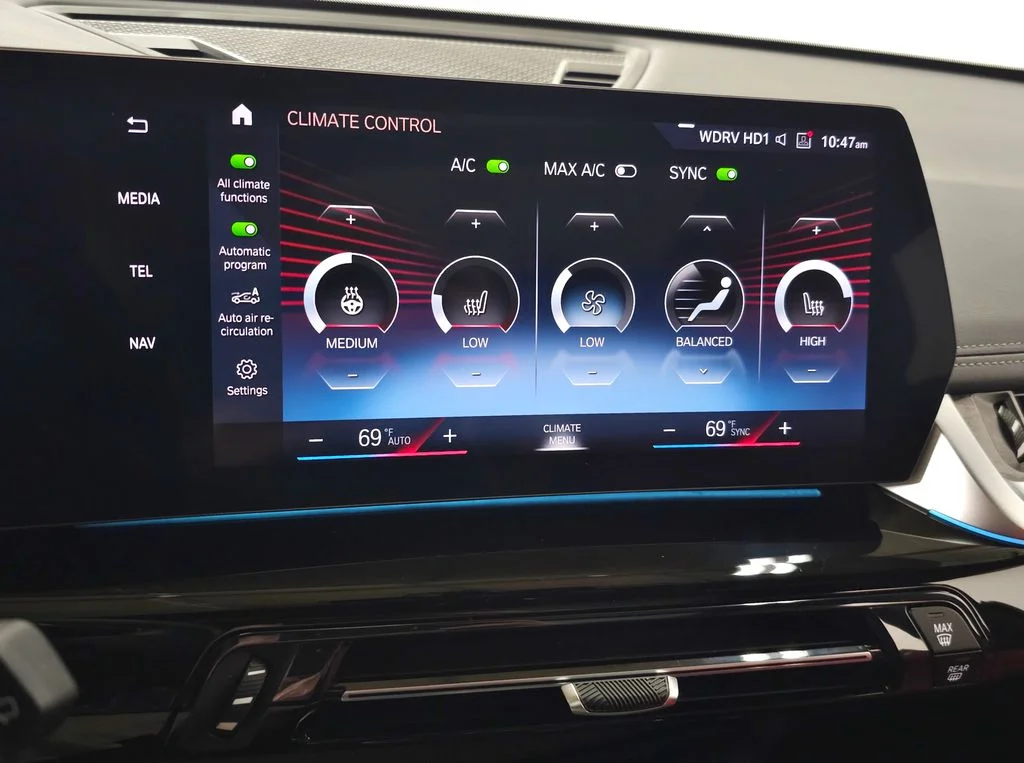 Used 2023 White BMW xDrive28i image 27