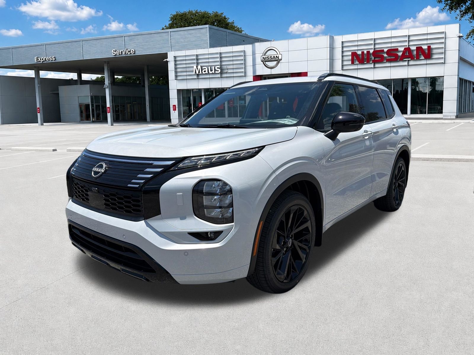 New 2026 White Nissan Platinum image 8