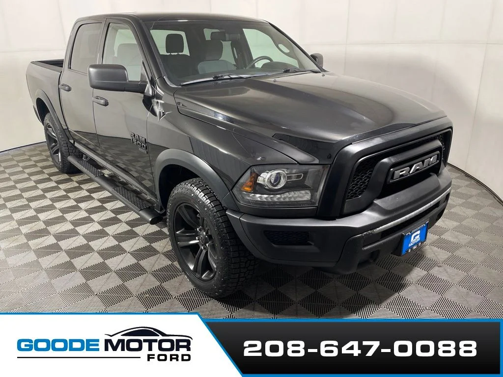 2022 RAM 1500 Classic Warlock 4x4 Crew Cab 5'7's photo