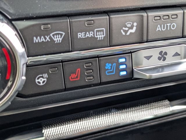 New 2026 Oxford White Ford Lariat® image 29