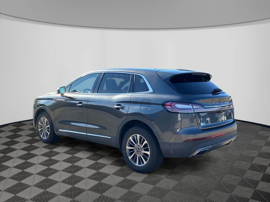 Used 2020 Gray Lincoln Reserve image 5