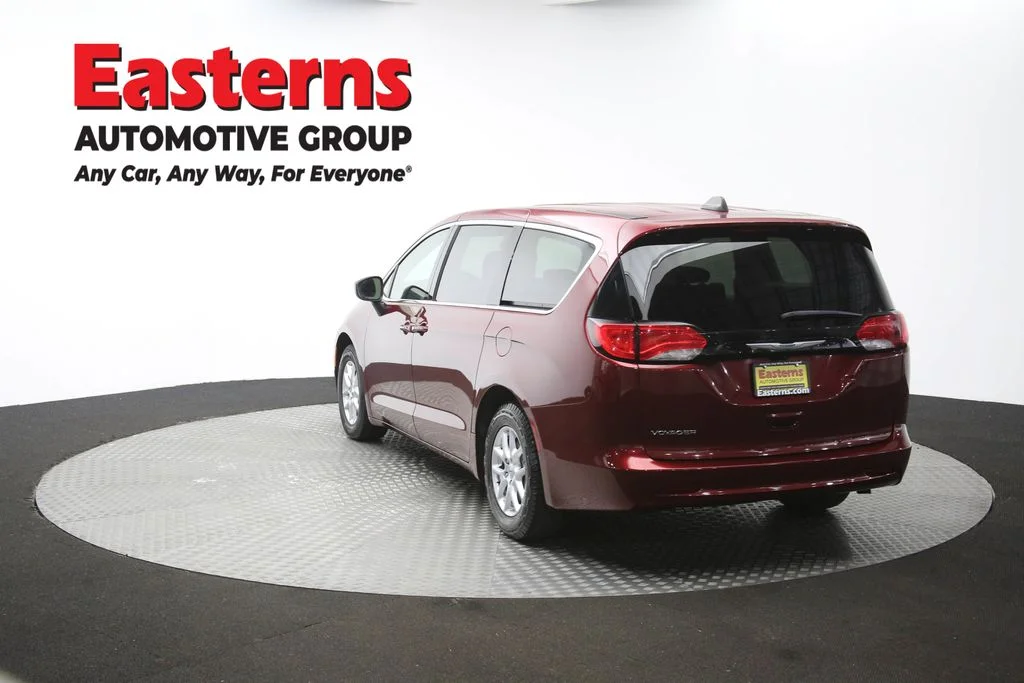 Used 2023 Red Chrysler LX image 65