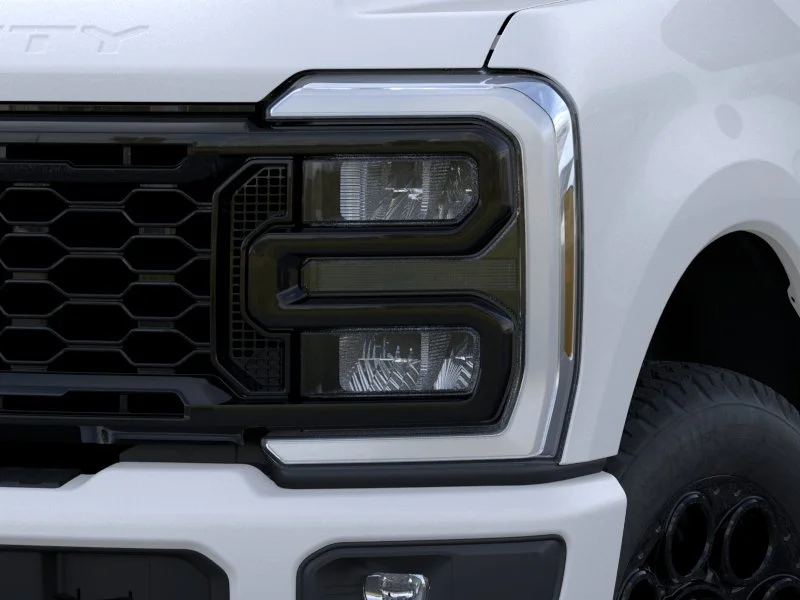 New 2026 Star White Metallic Tri-Coat Ford F-250® Lariat® image 18