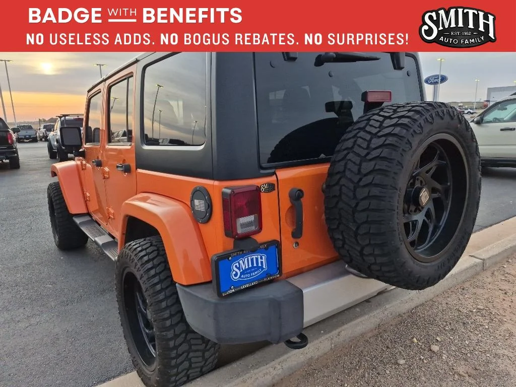 Used 2012  Jeep Sahara image 6