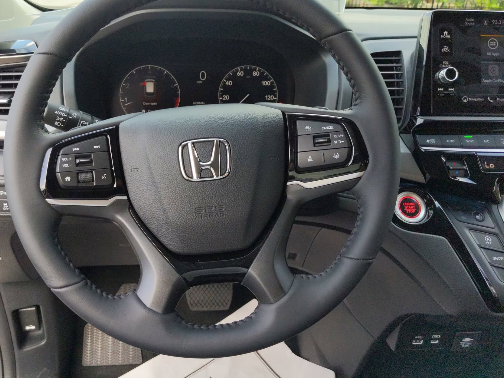 New 2026 Platinum White Pearl Honda Touring image 32