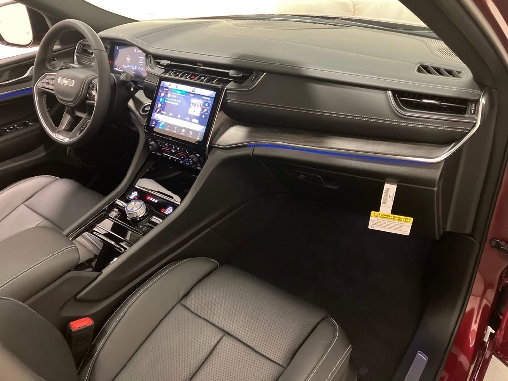 2025 Jeep Grand Cherokee L Overland - Photo 18