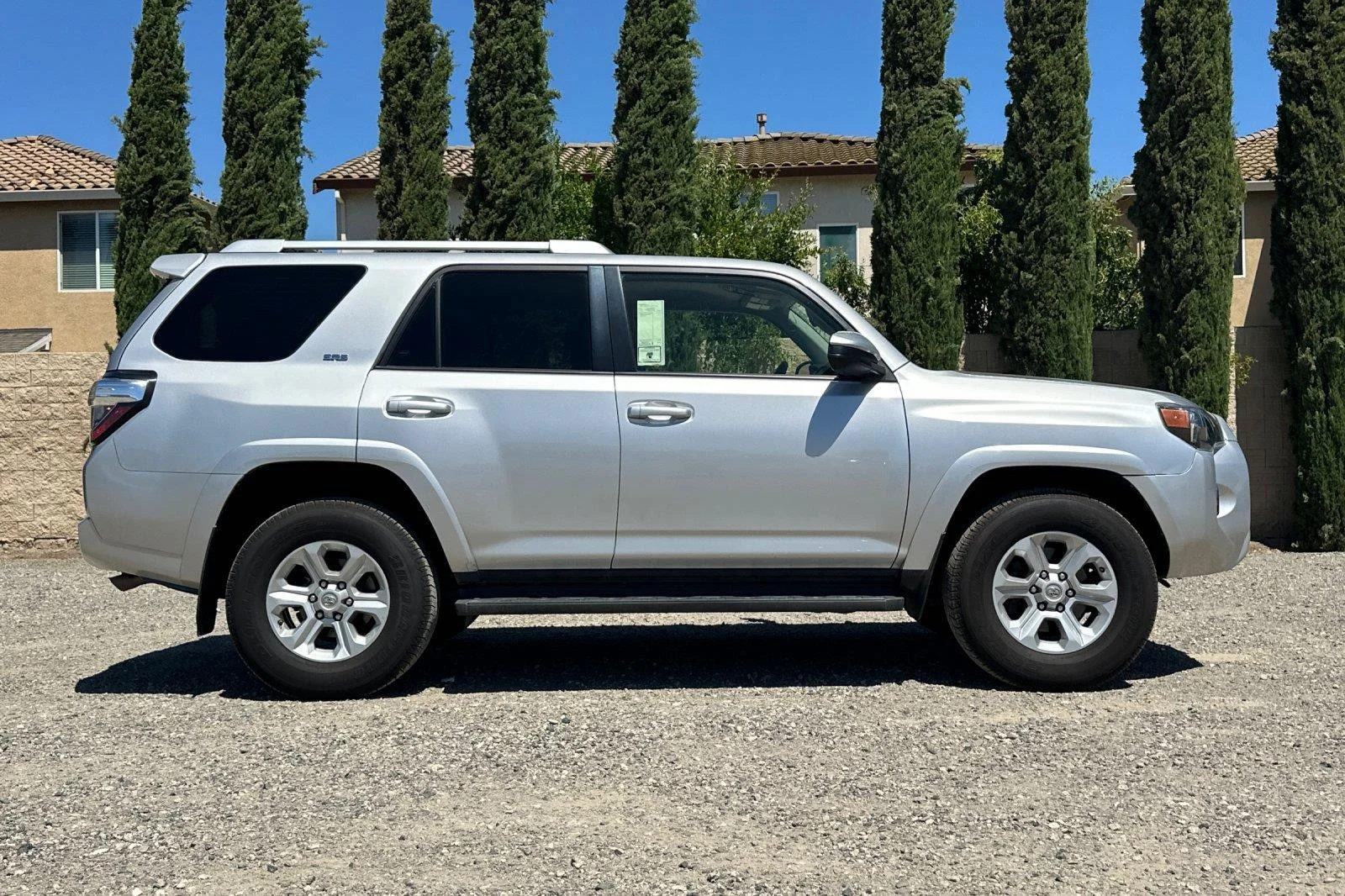 Used 2017 Classic Silver Metallic Toyota SR5 image 3