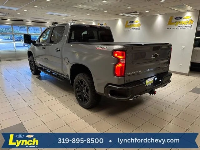 Used 2021 SATIN STEEL METALLIC Chevrolet LT Trail Boss image 22