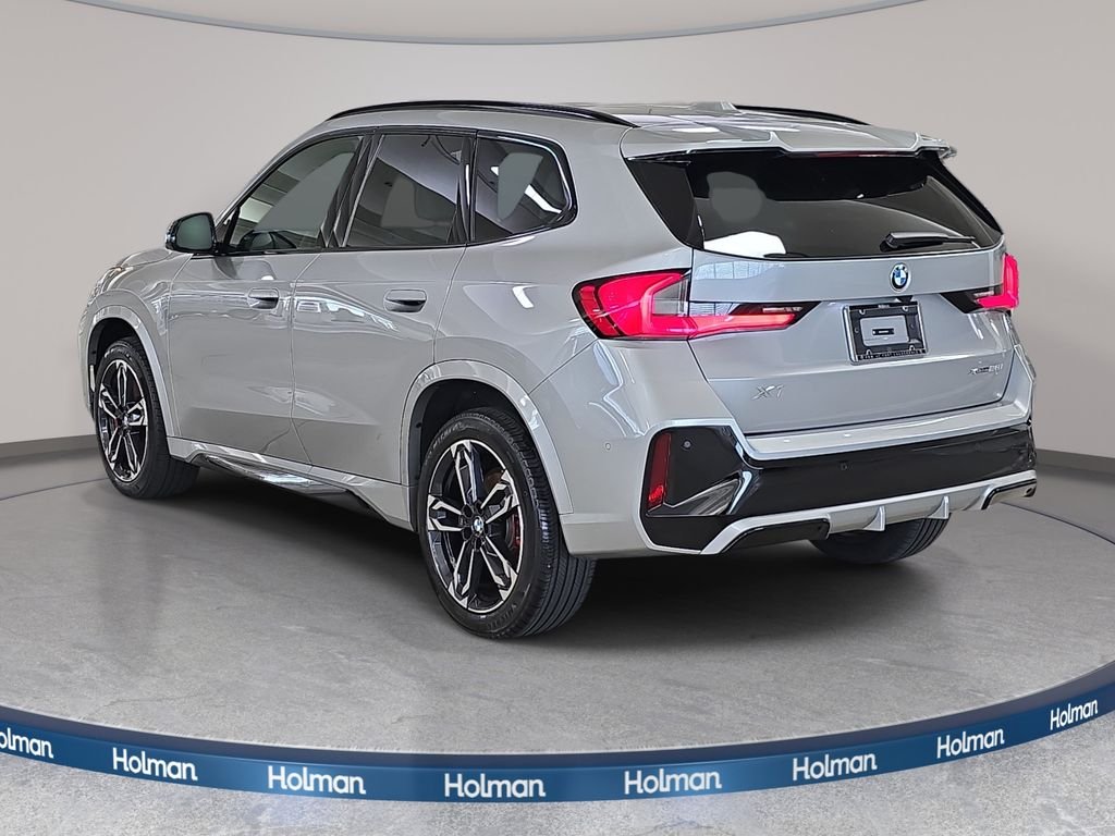 Used 2026 Space Silver Metallic BMW xDrive28i image 9
