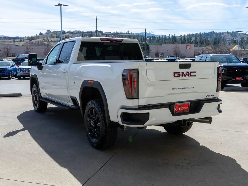 New 2026 Summit White GMC AT4 image 5