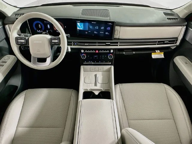 New 2027 Red Hyundai SEL image 13