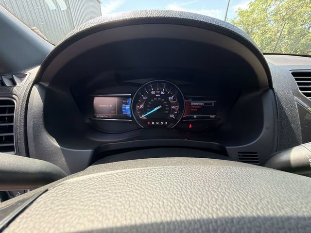 Used 2019 Red Ford XLT image 15