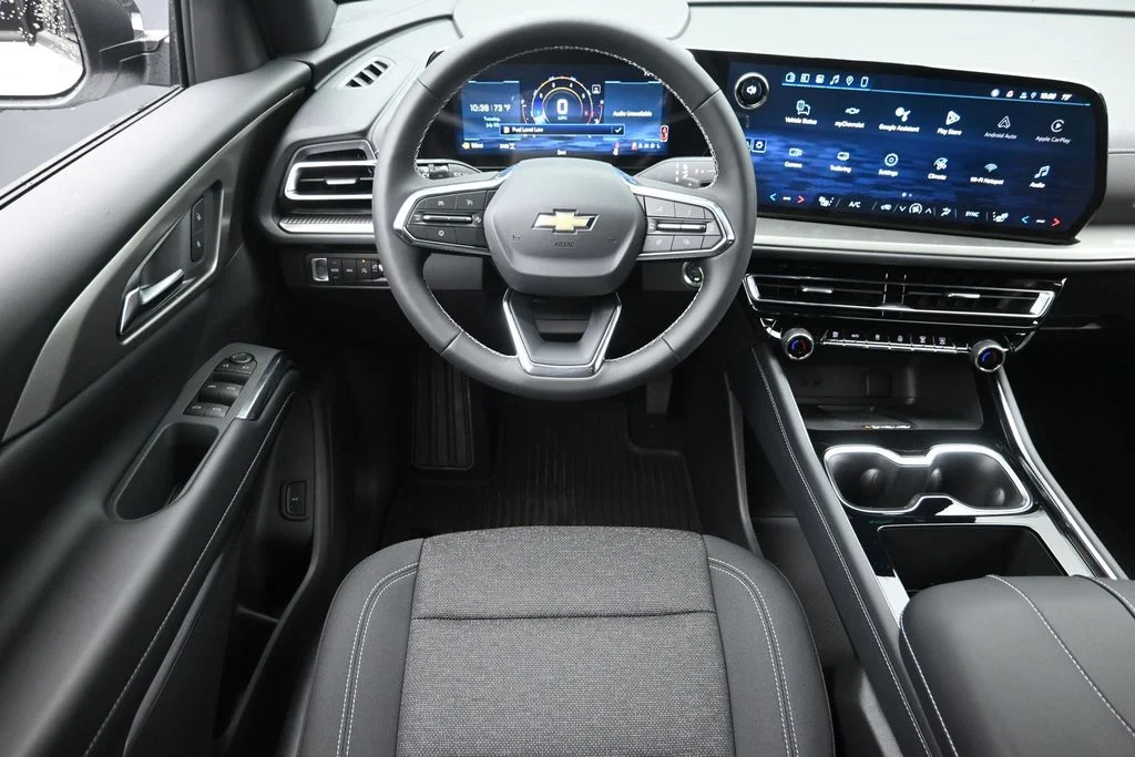 New 2026 White Chevrolet LT image 15