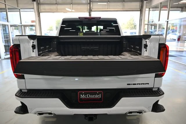 2026 GMC Sierra 1500 Denali - Photo 7