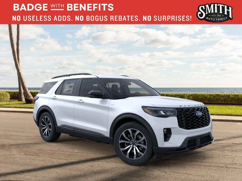 New 2026 Star White Metallic Tri-Coat Ford ST-Line image 8