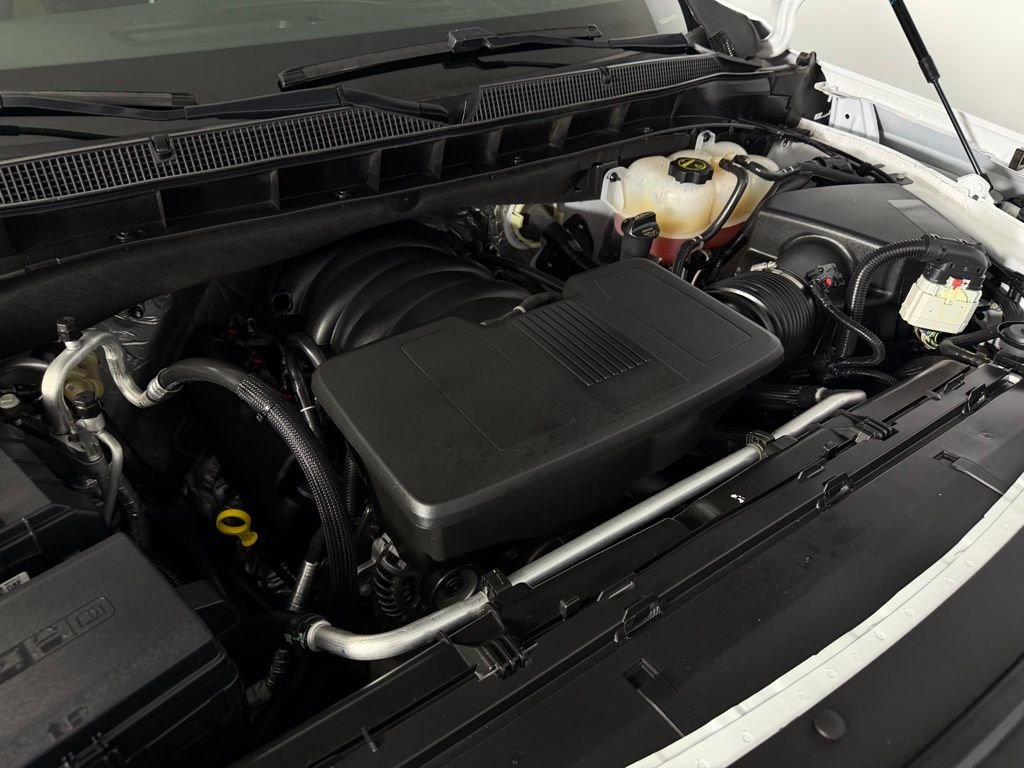 Used 2024 Summit White Chevrolet LS image 35