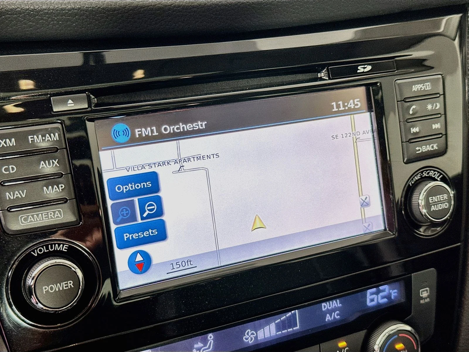 Used 2015 Gun Metallic Nissan SL image 13