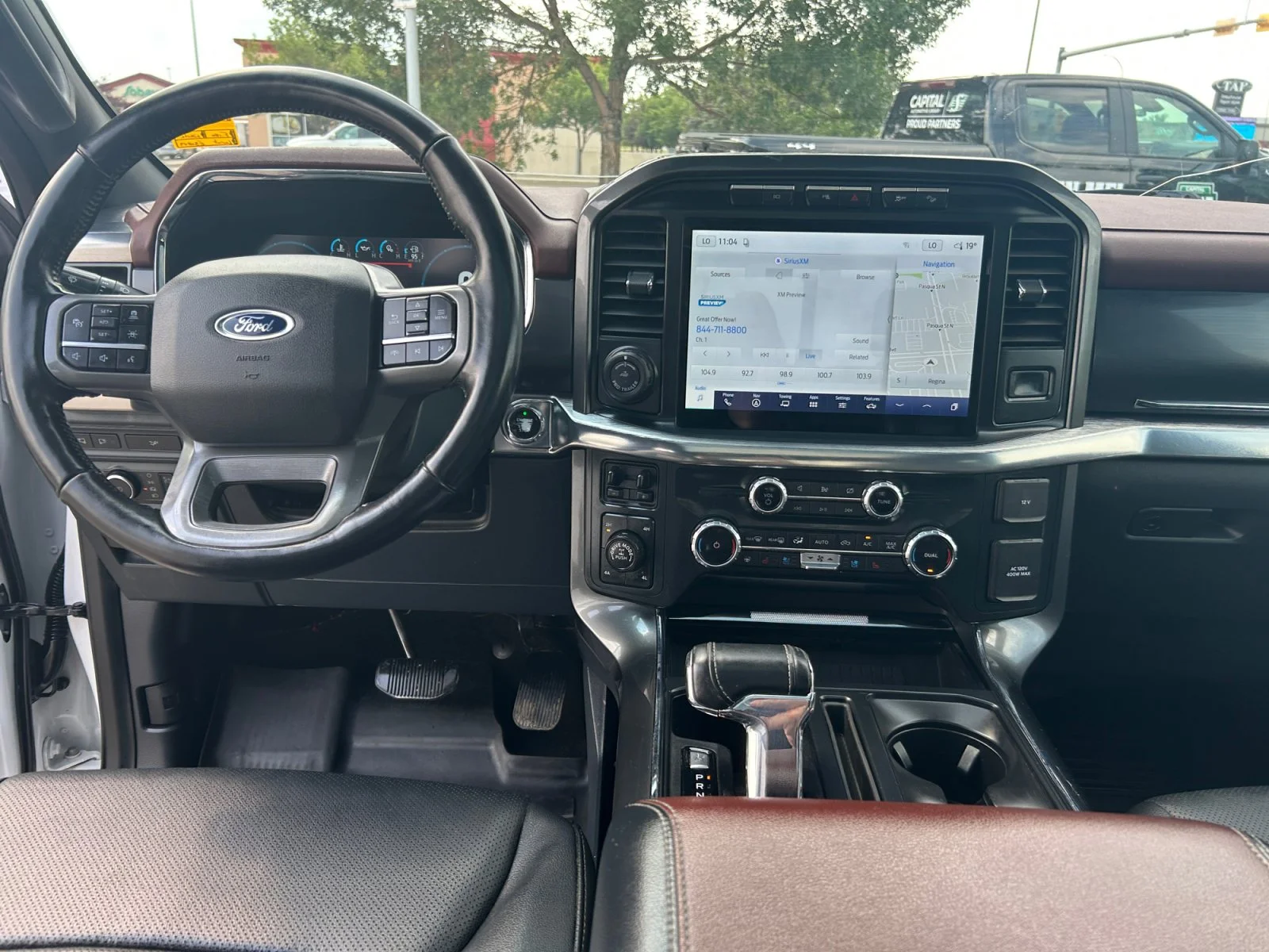Used 2022 WHITE Ford LARIAT SuperCrew image 21