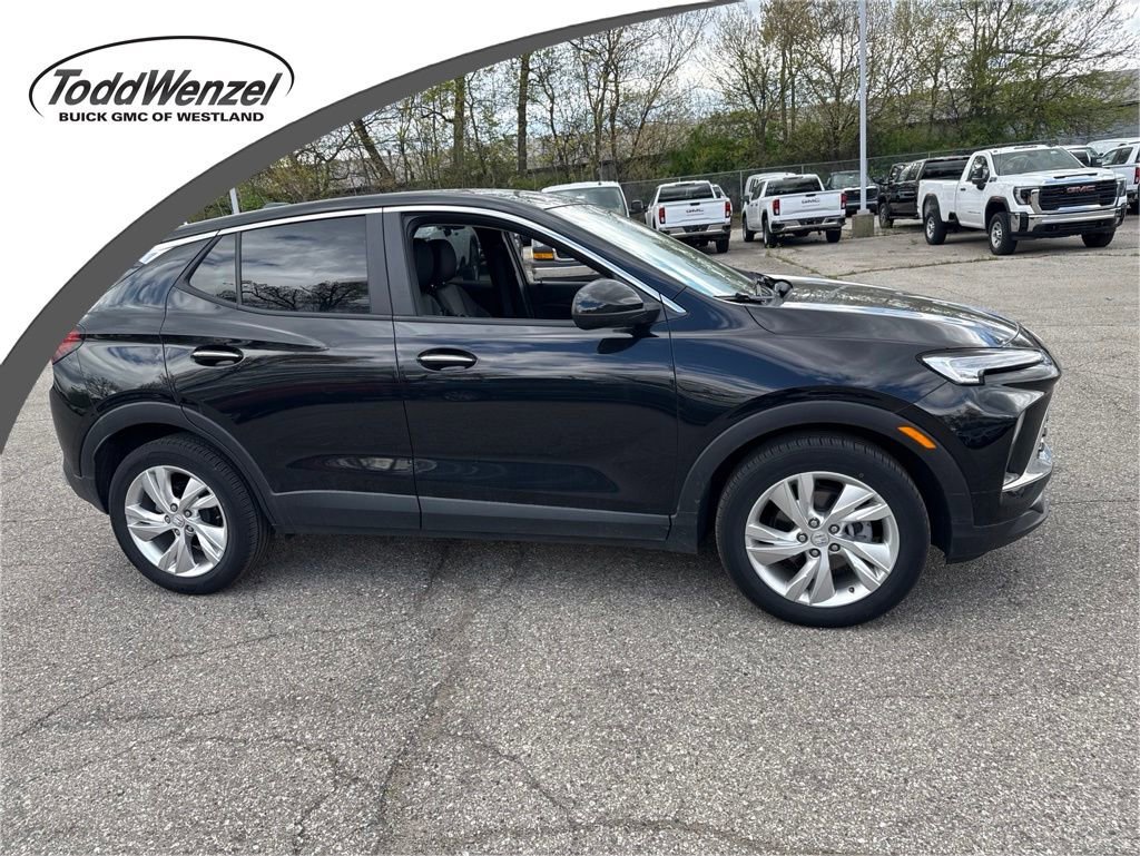 2024 Buick Encore GX Preferred's photo