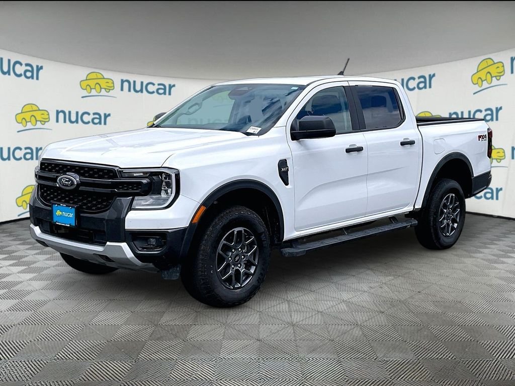 Used 2025 Oxford White Ford XLT image 3