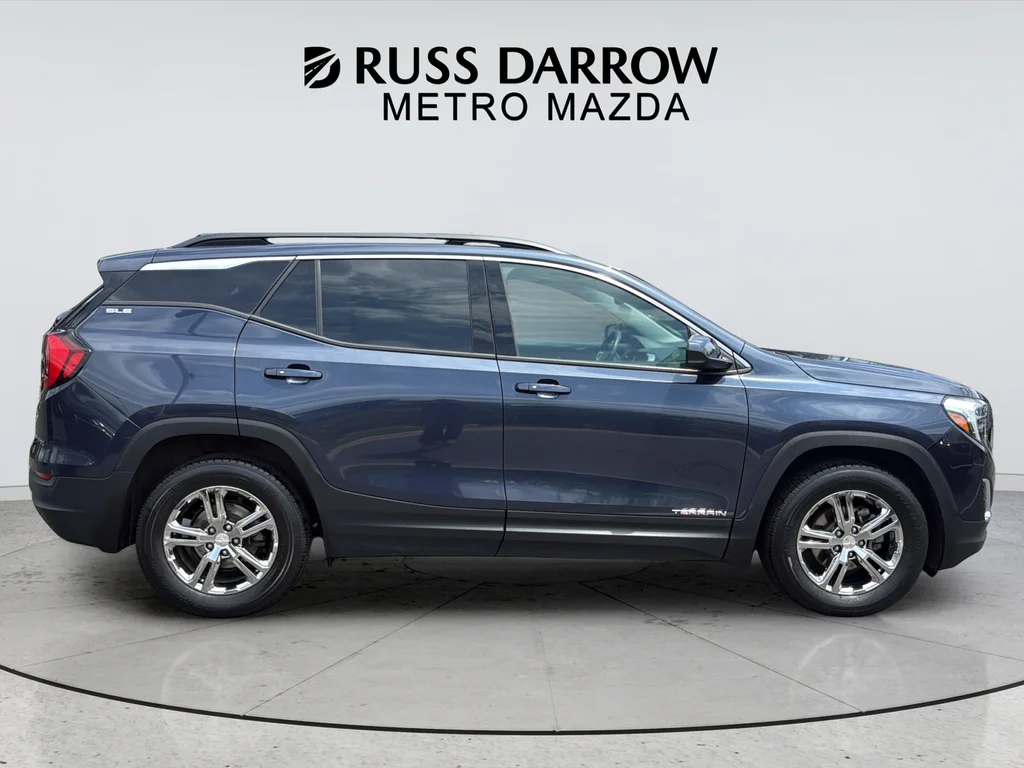 Used 2019 Blue GMC SLE image 6