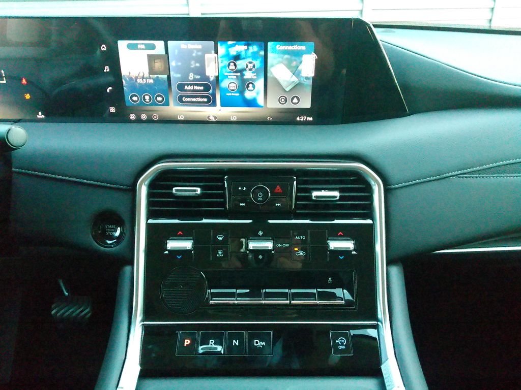 2026 Nissan Armada SV - Photo 34