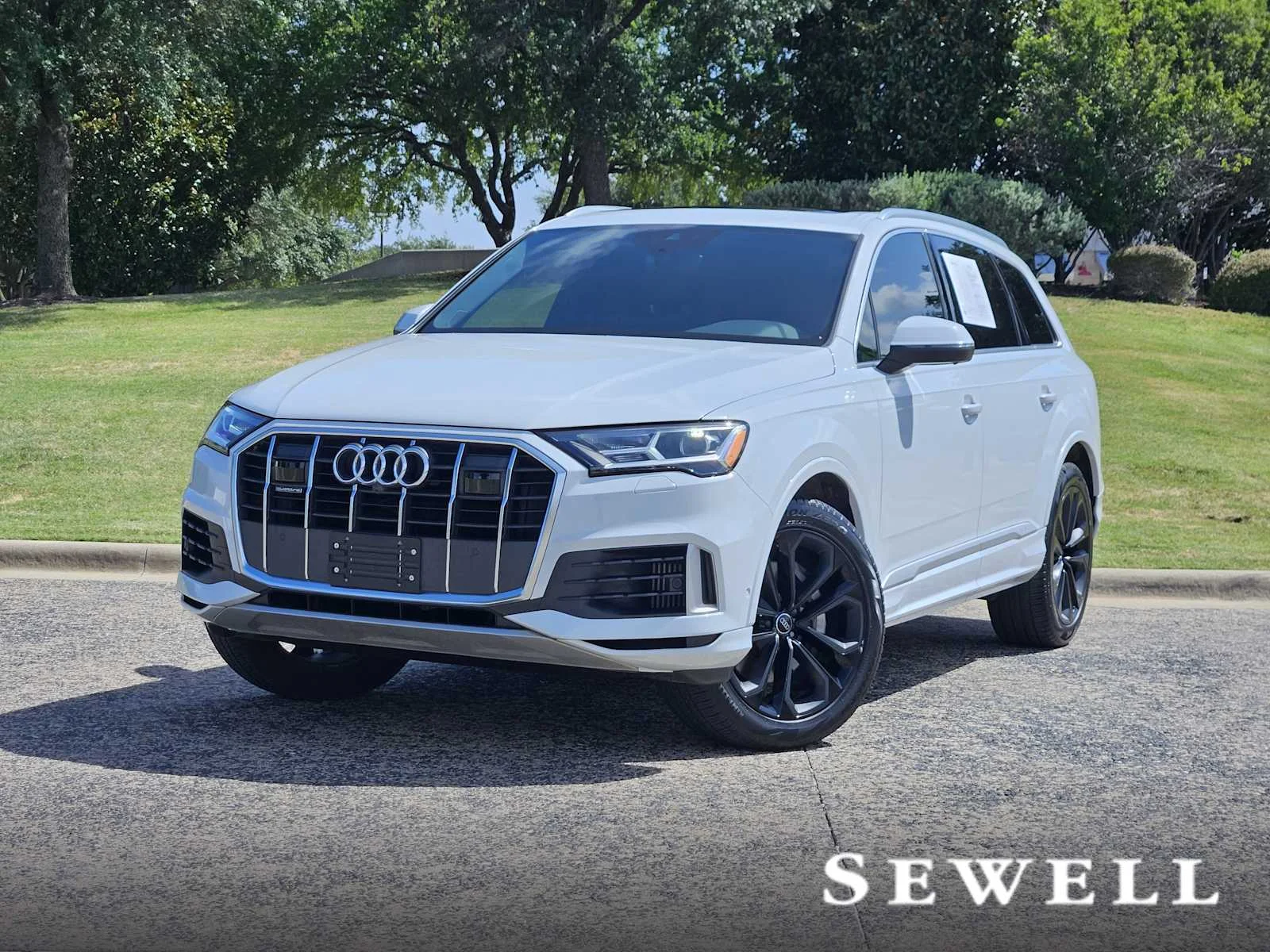 2020 Audi Q7 Premium Plus
