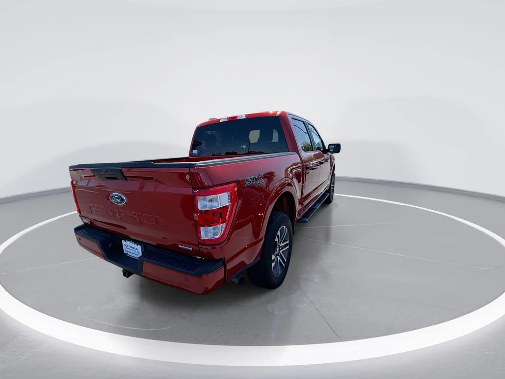 Used 2023 Red Ford XL image 8