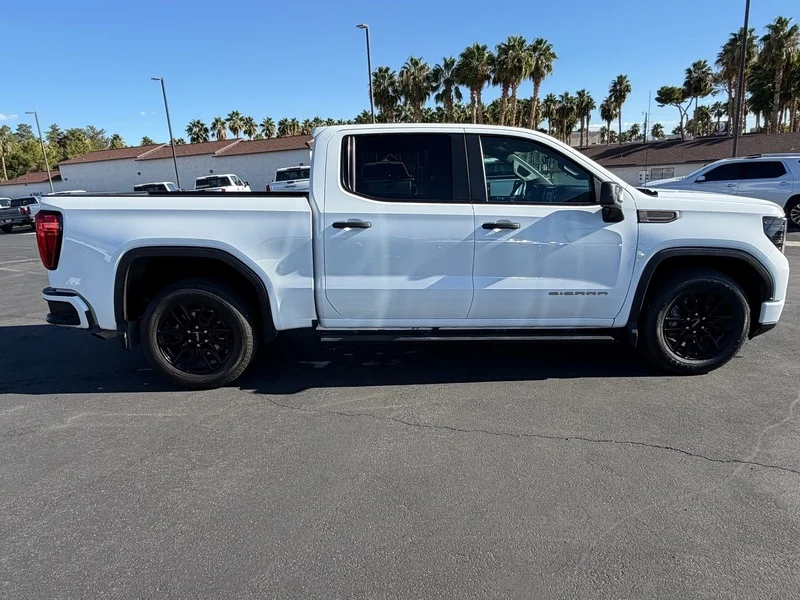 Used 2024 Summit White GMC Pro image 5