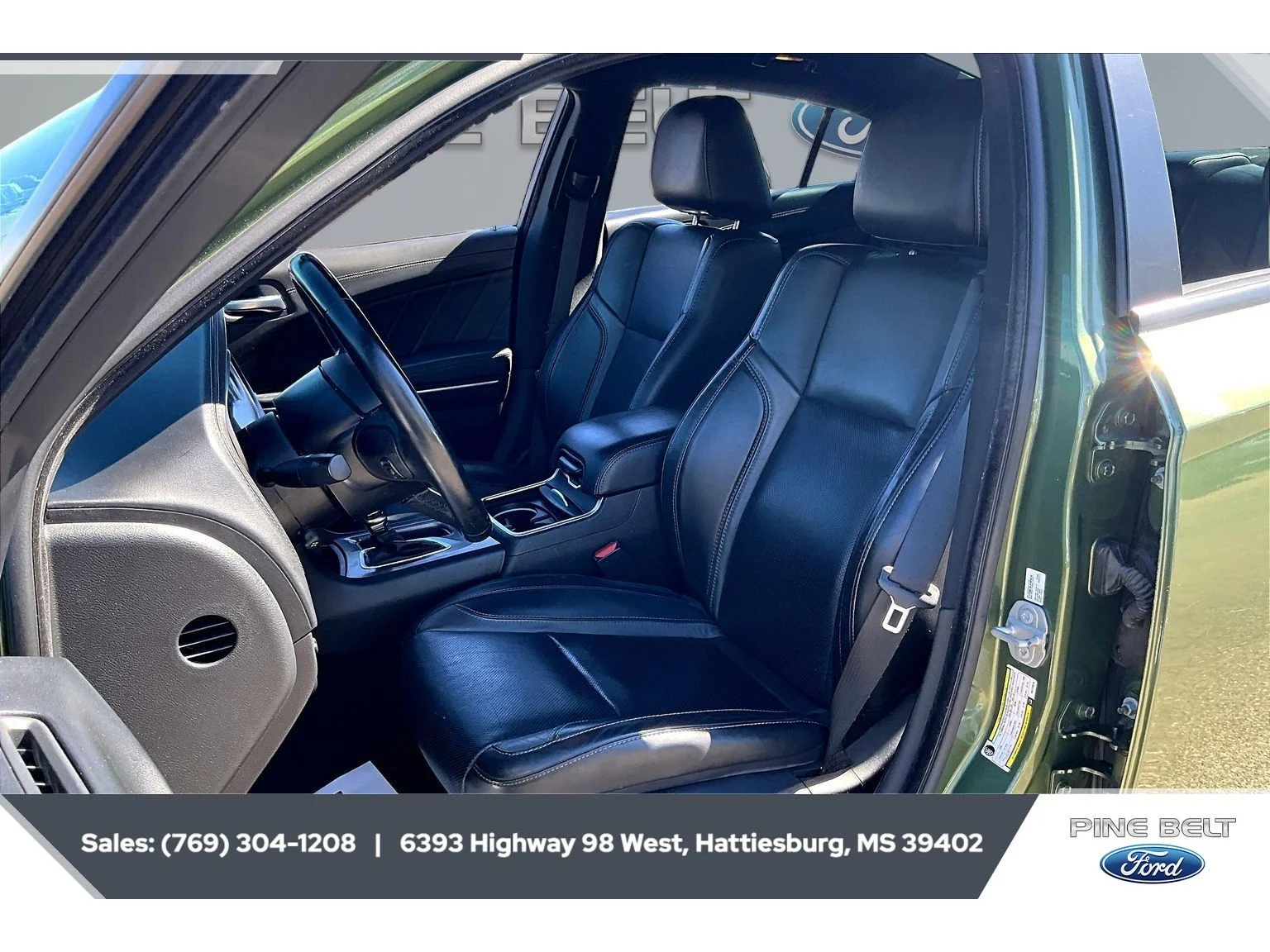 Used 2022 F8 Green Dodge SXT image 18