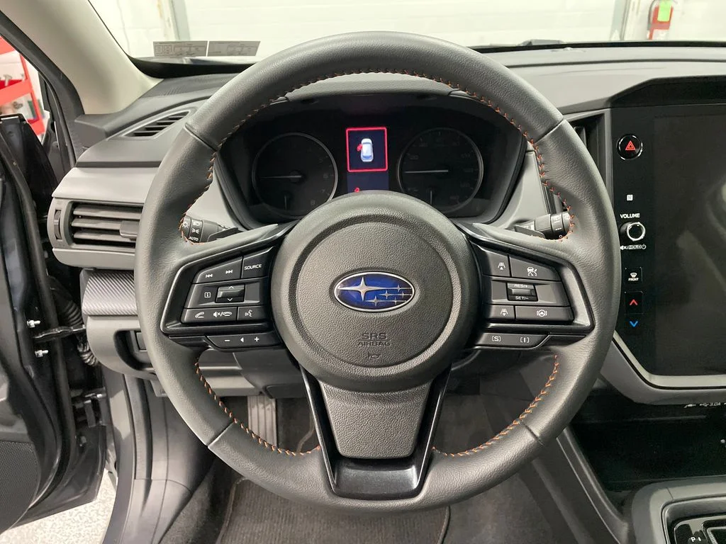 Used 2025 Gray Metallic Subaru Limited image 8