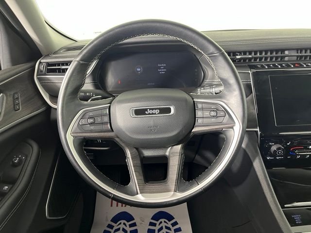 Used 2022 White Jeep Limited image 19