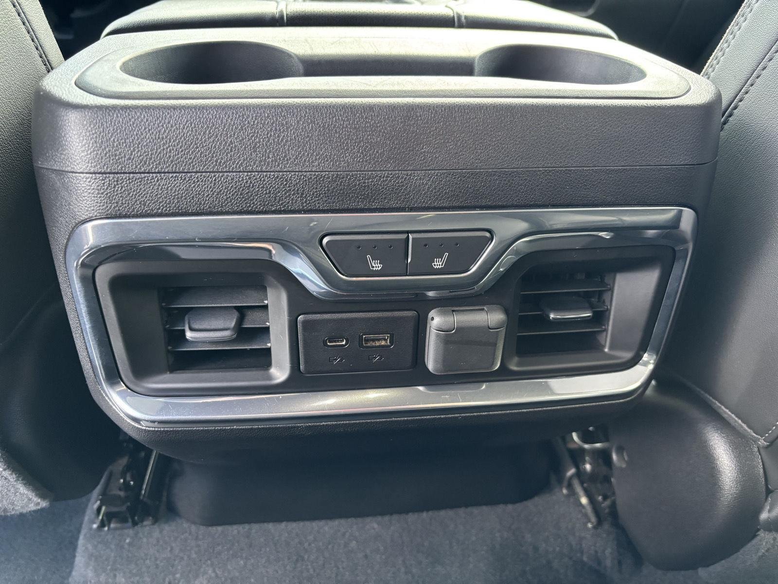 Used 2019 Cajun Red Tintcoat Chevrolet High Country image 14