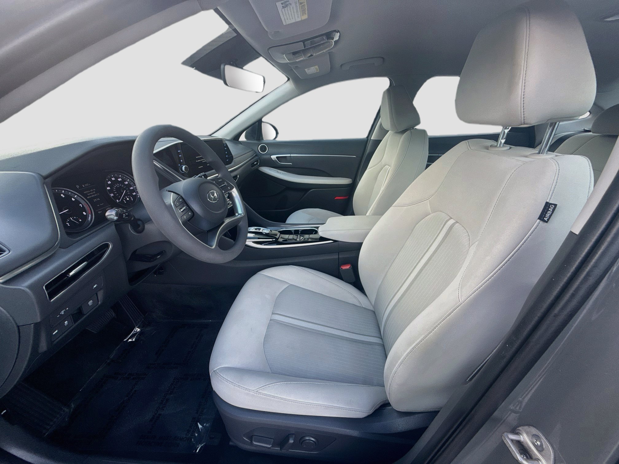 Used 2023 Hampton Gray Hyundai SEL image 16