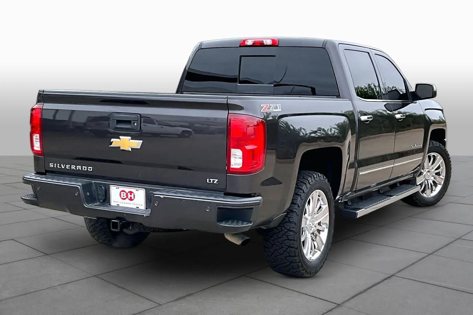 Used 2016 Tungsten Metallic Chevrolet LTZ image 24