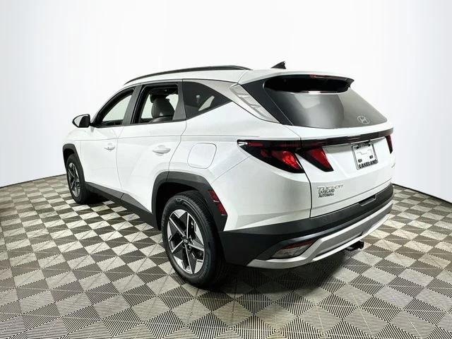 New 2026 Hyundai TUCSON HYBRID SEL
