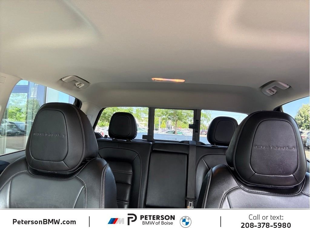 Used 2022 Gray GMC Denali image 32