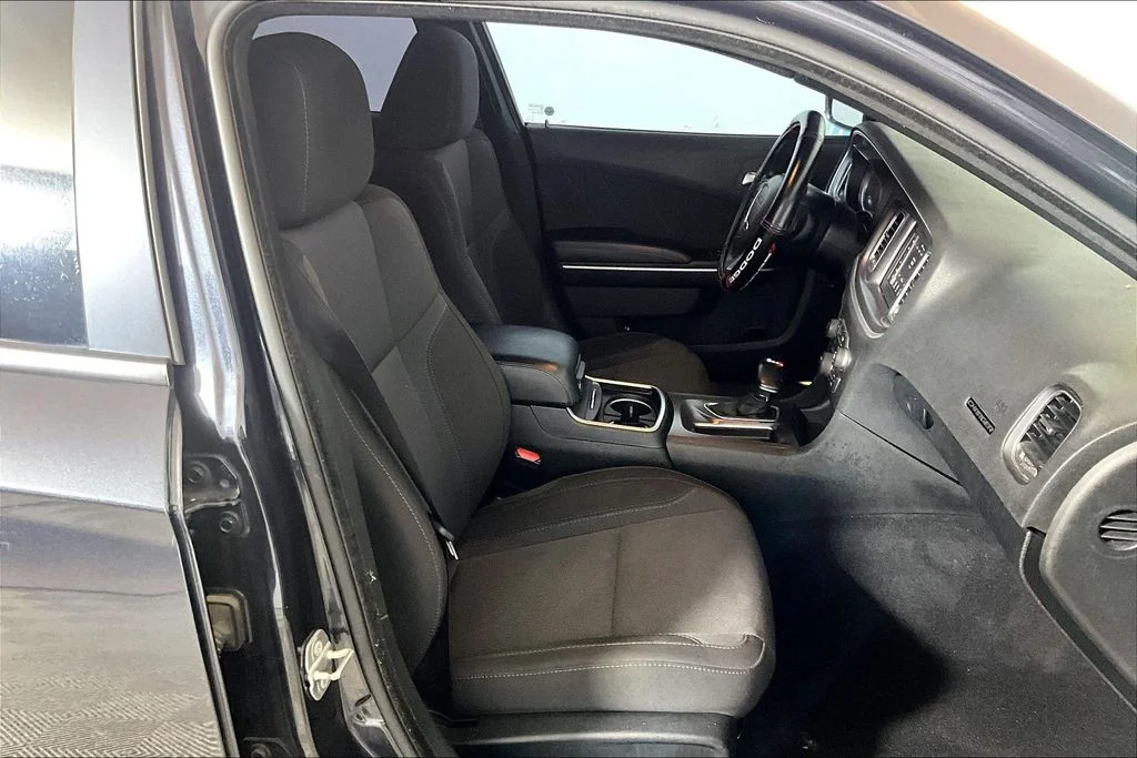 Certified Used 2019 Maximum Steel Metallic Dodge SXT image 6
