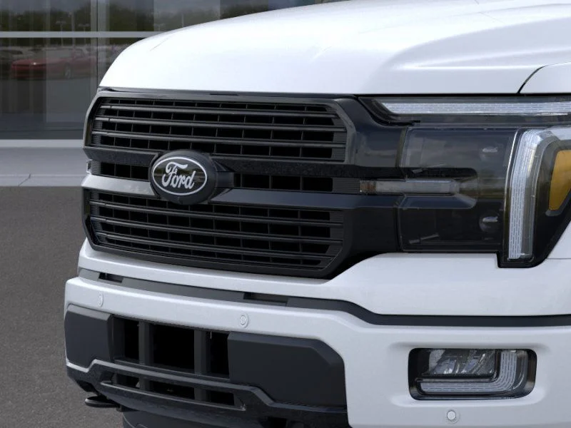2025 Ford F-150 Platinum - Photo 17